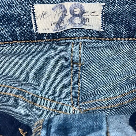 We The Free Women’s 28 High Rise Slim Frayed cropped Jeans - Picture 6 of 13